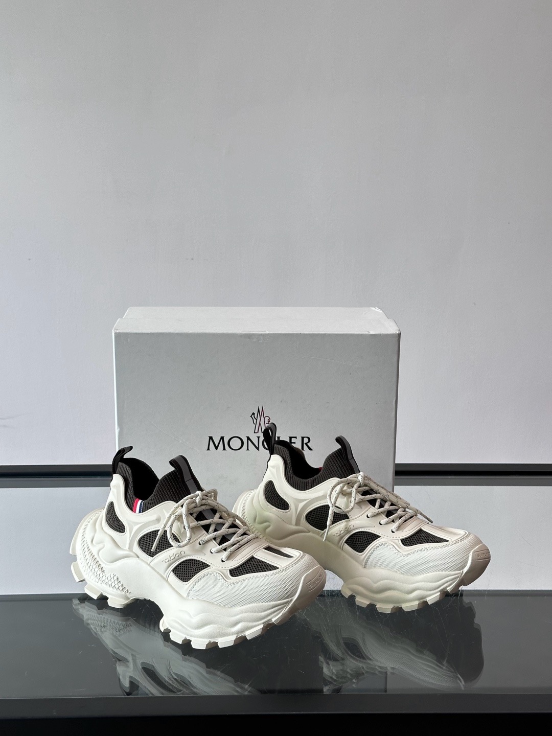 몽클레어 Moncler 스니커즈