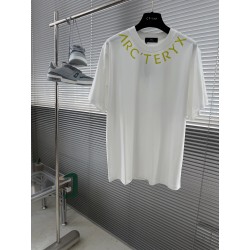 아크테릭스 ARC'TERYX 반팔 티셔츠