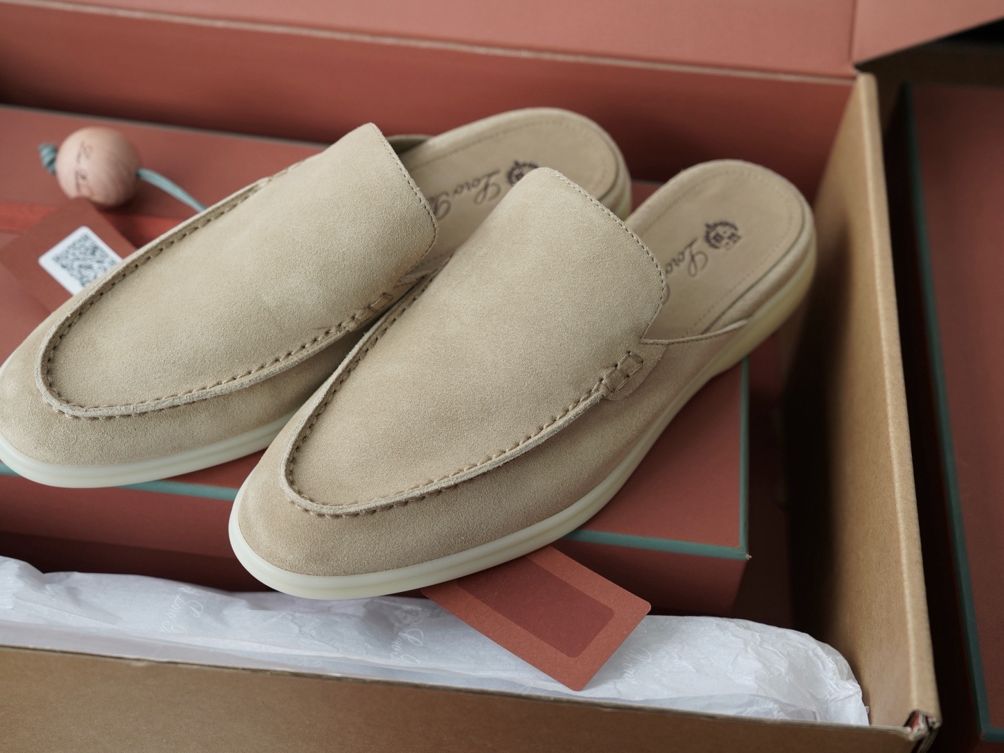 로로피아나 Loro Piana Babouche Walk Loafers Suede