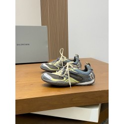 발렌시아가 Balenciaga Radar Sneaker 스니커즈