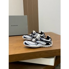 발렌시아가 Balenciaga Radar Sneaker 스니커즈