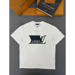 루이비통 Louis Vuitton 반팔 티셔츠 1AJRDG