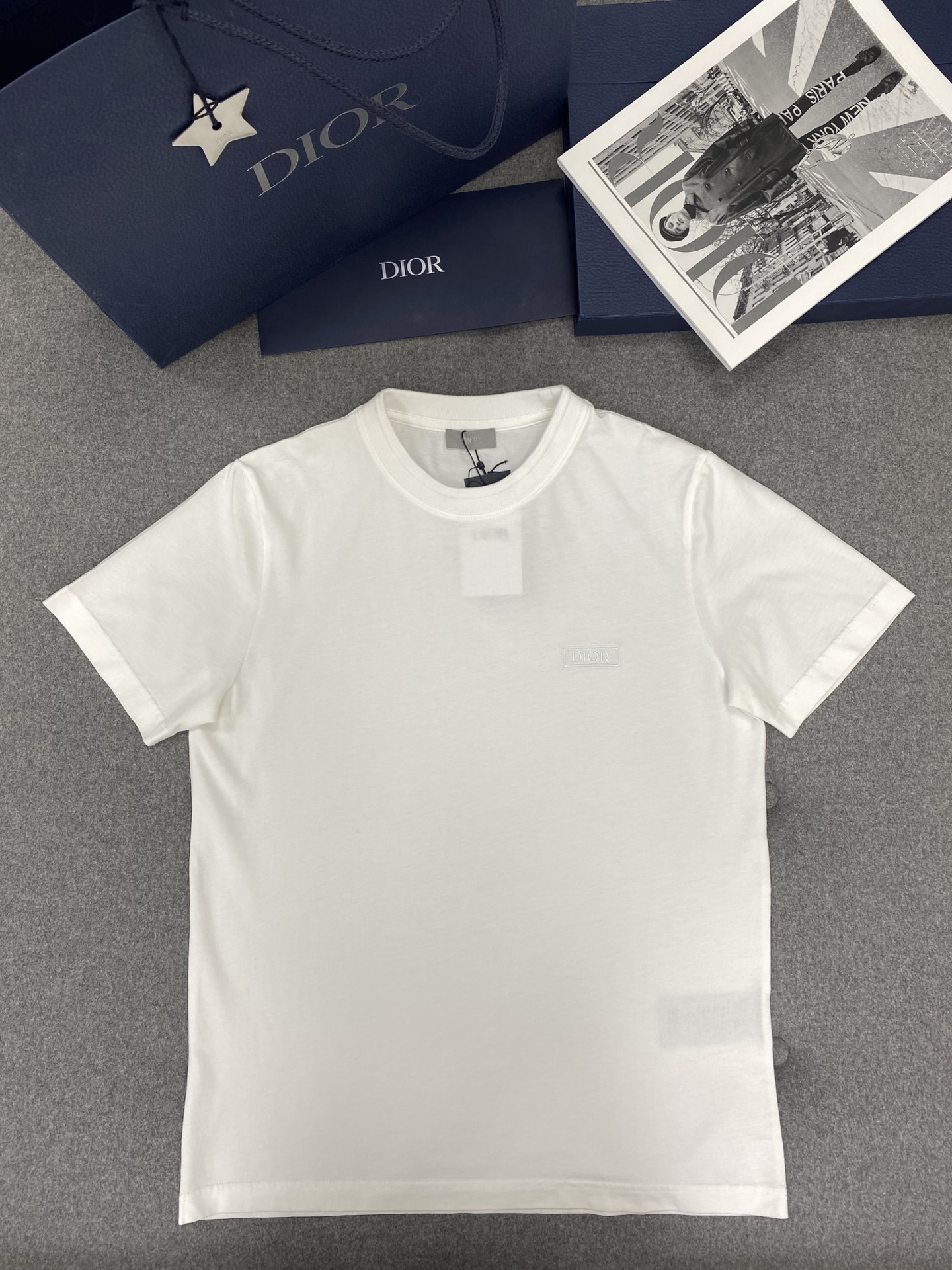 디올 Dior Icons 반팔 티셔츠 413J650A0862_C080