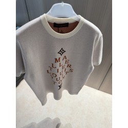 루이비통 Louis Vuitton 반팔 티셔츠 1AK6YP