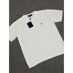 루이비통 Louis Vuitton 반팔 티셔츠 1AK70T