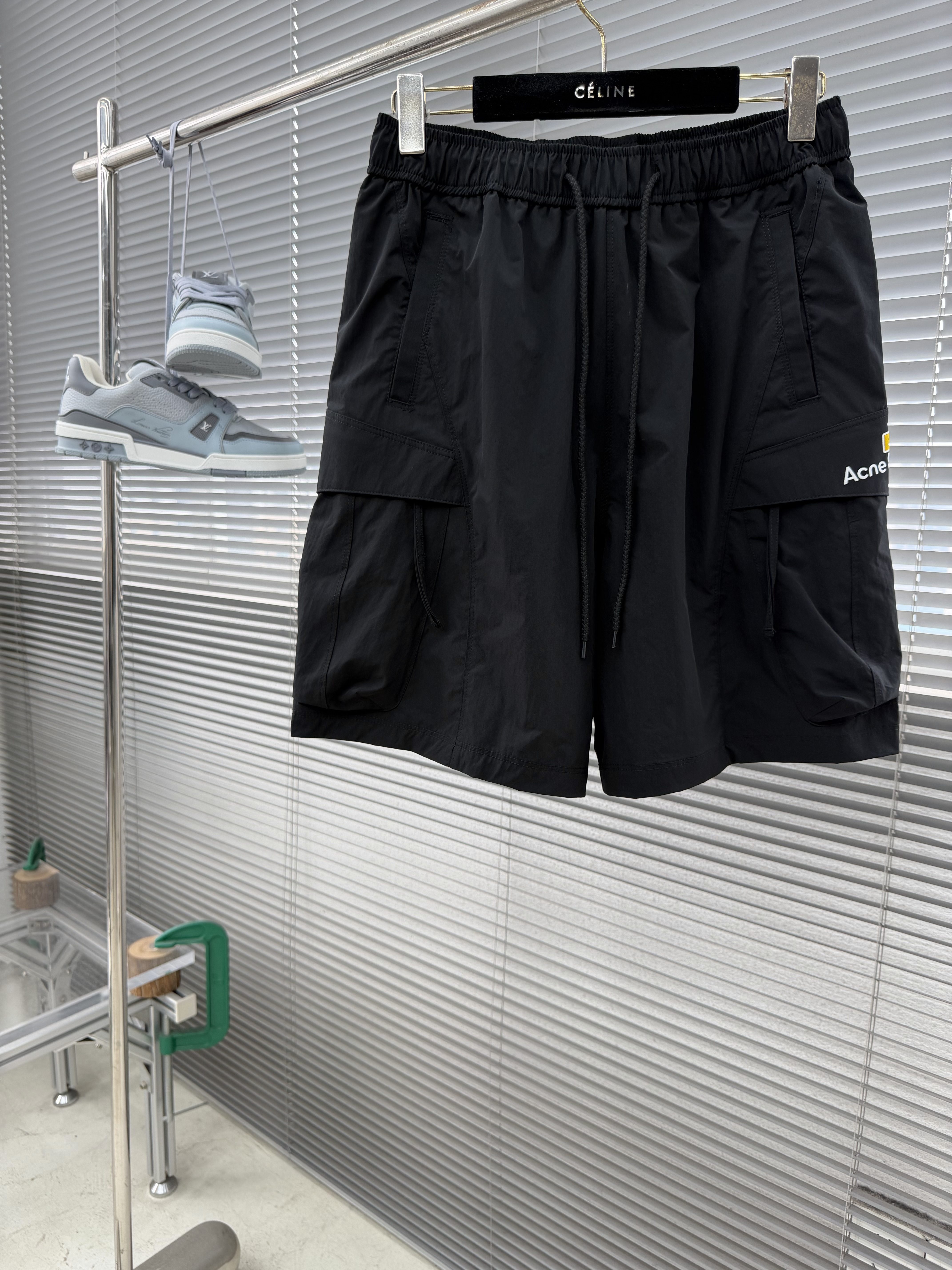 아크네 스튜디오 Acne Studios 반바지