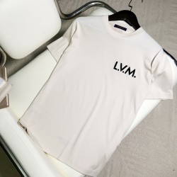 루이비통 Louis Vuitton 반팔 티셔츠 1AJVQT