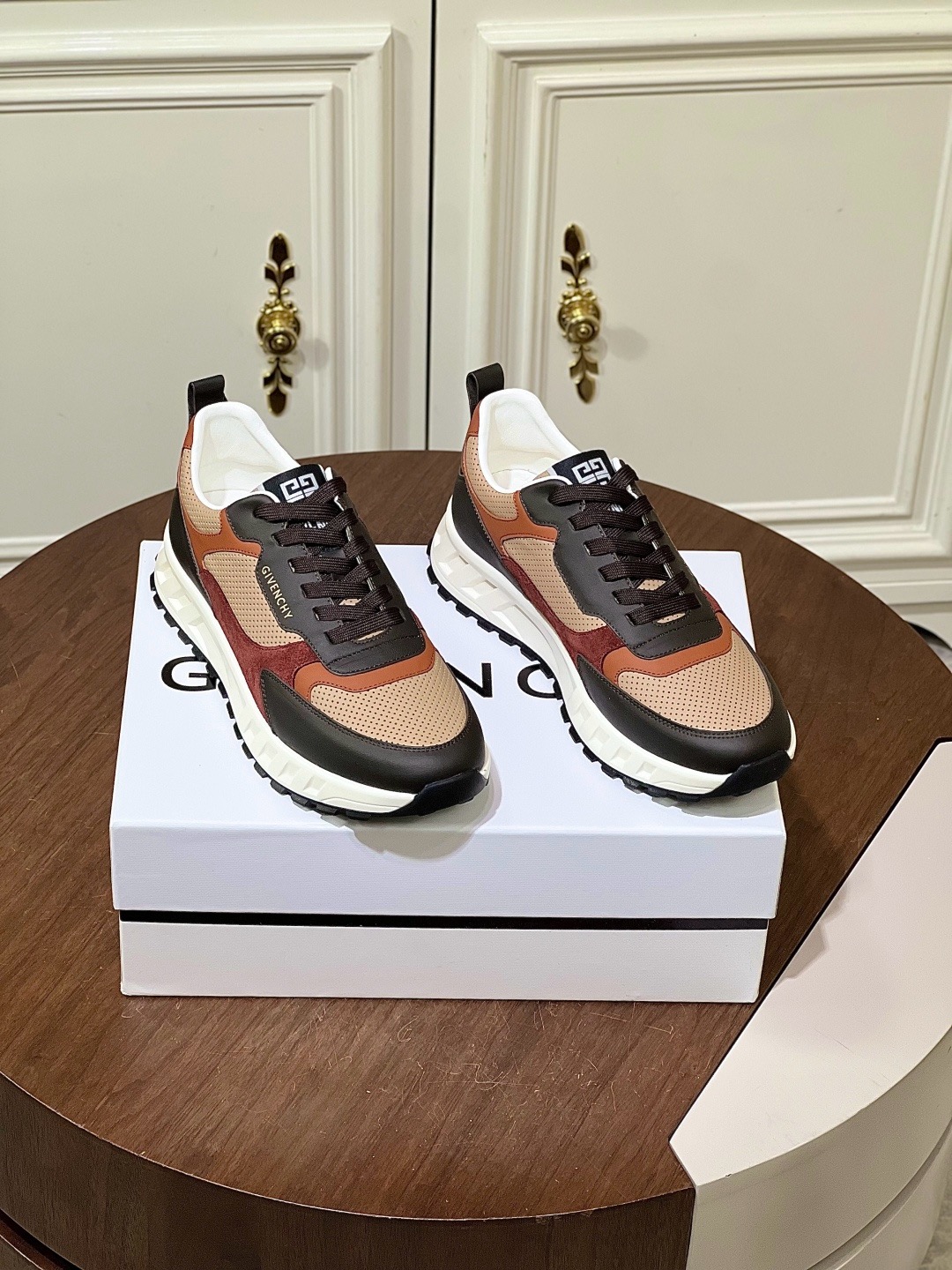 지방시 Givenchy 스니커즈