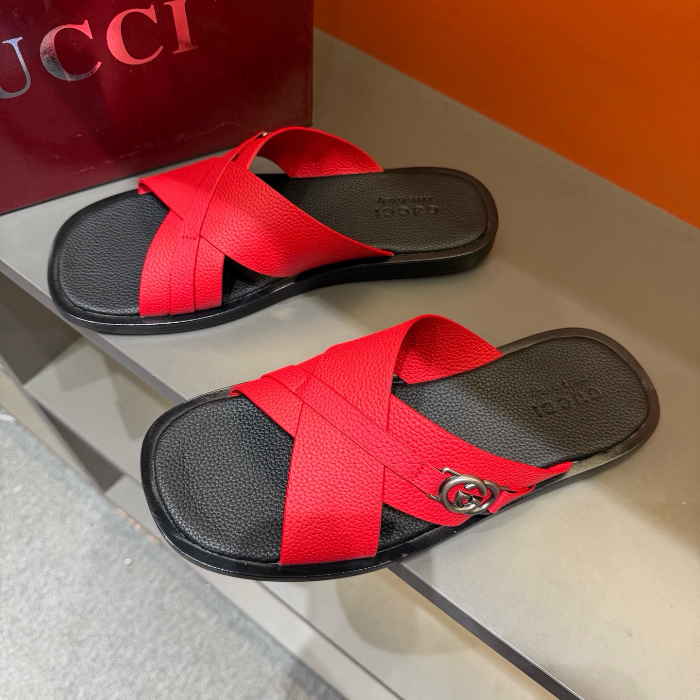 구찌 Gucci 슬리퍼