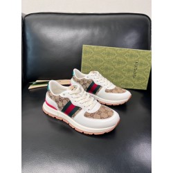 구찌 Gucci 스니커즈