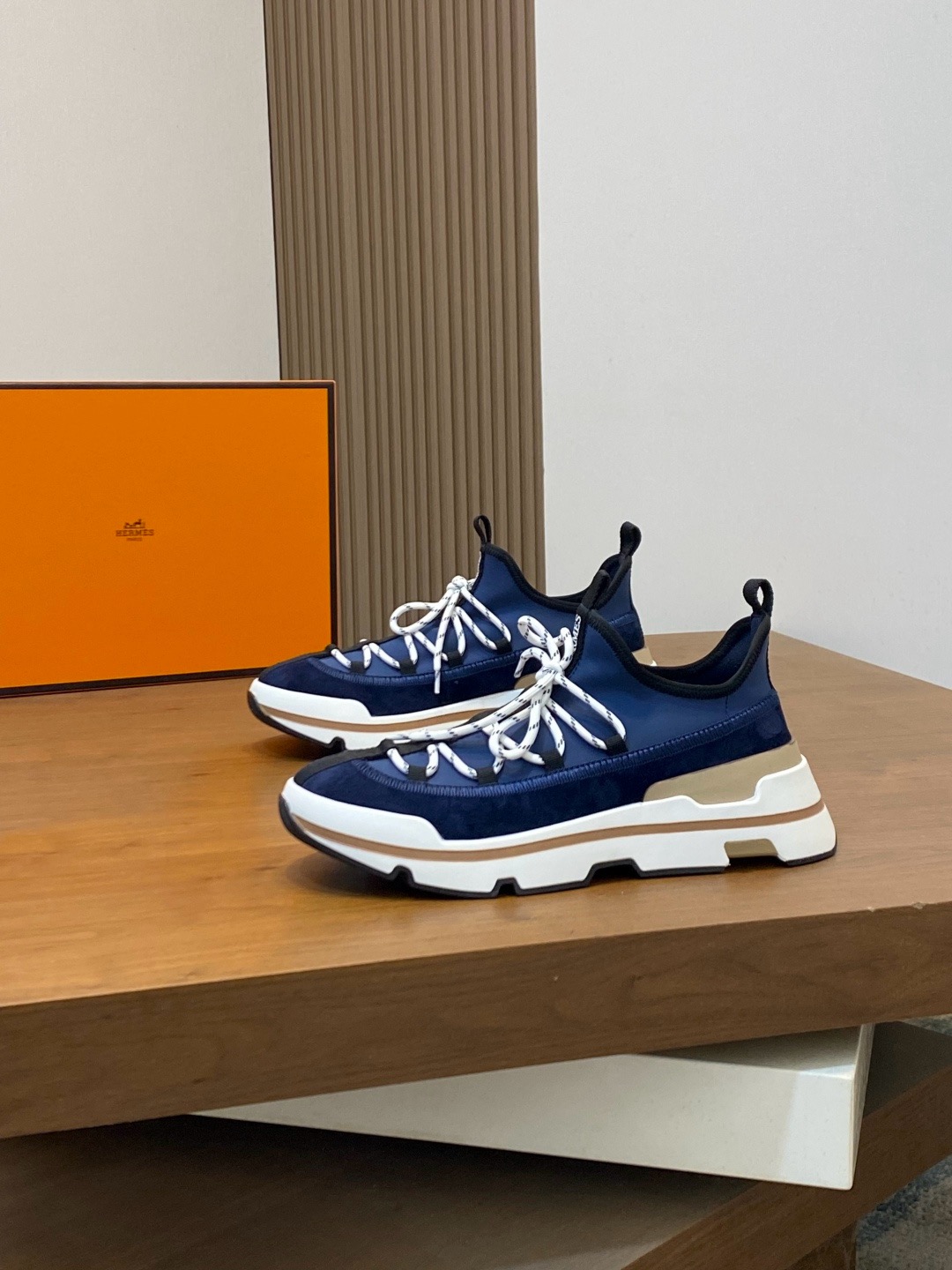 에르메스 Hermes Bouncing 스니커즈
