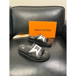 루이비통 Louis Vuitton 슬리퍼