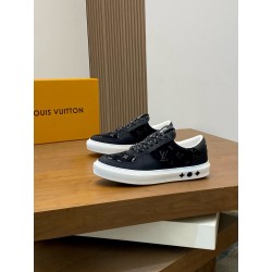 루이비통 Louis Vuitton 스니커즈
