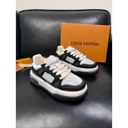 루이비통 Louis Vuitton 스니커즈