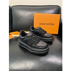 루이비통 Louis Vuitton 스니커즈