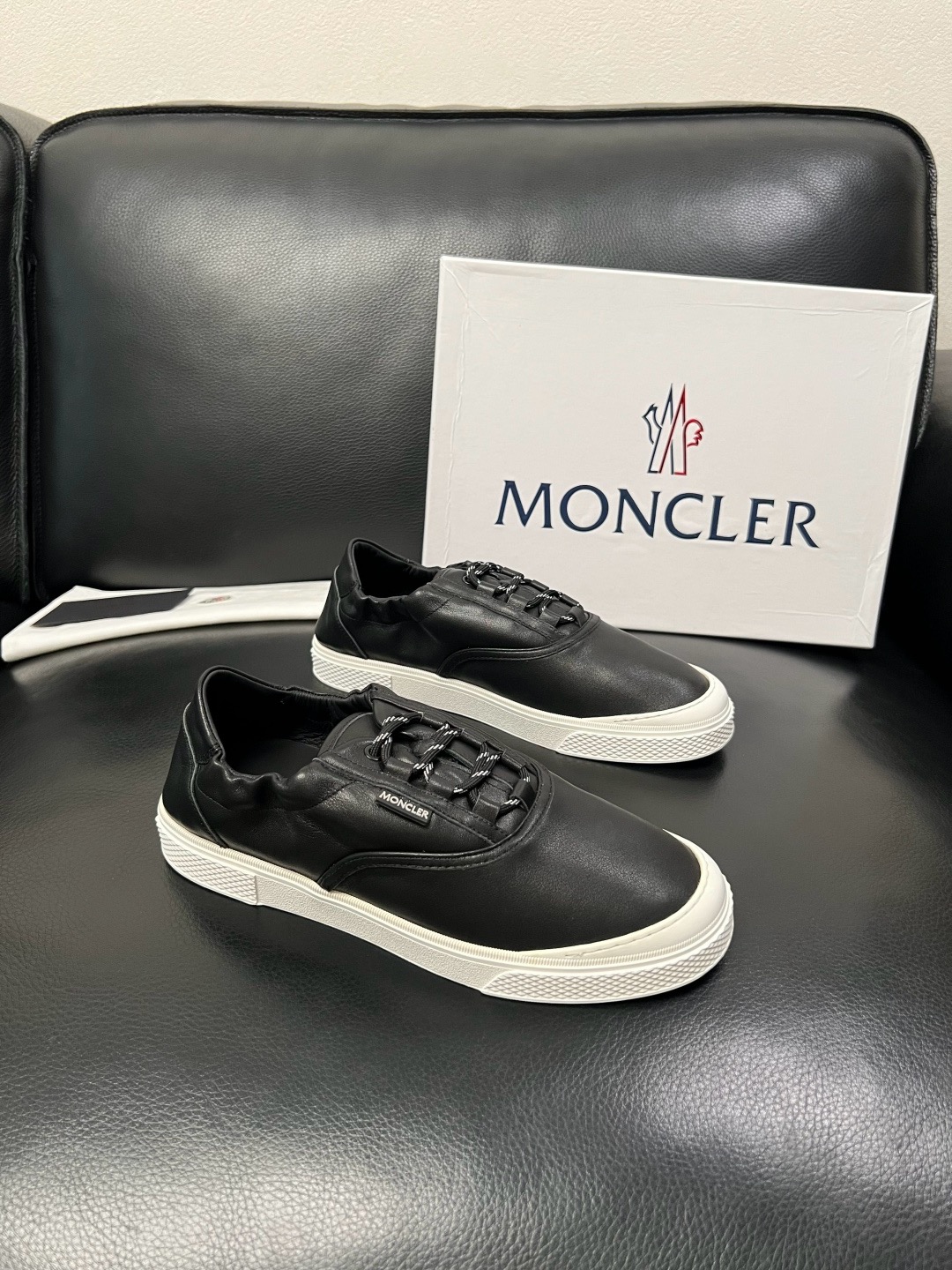 몽클레어 Moncler 스니커즈