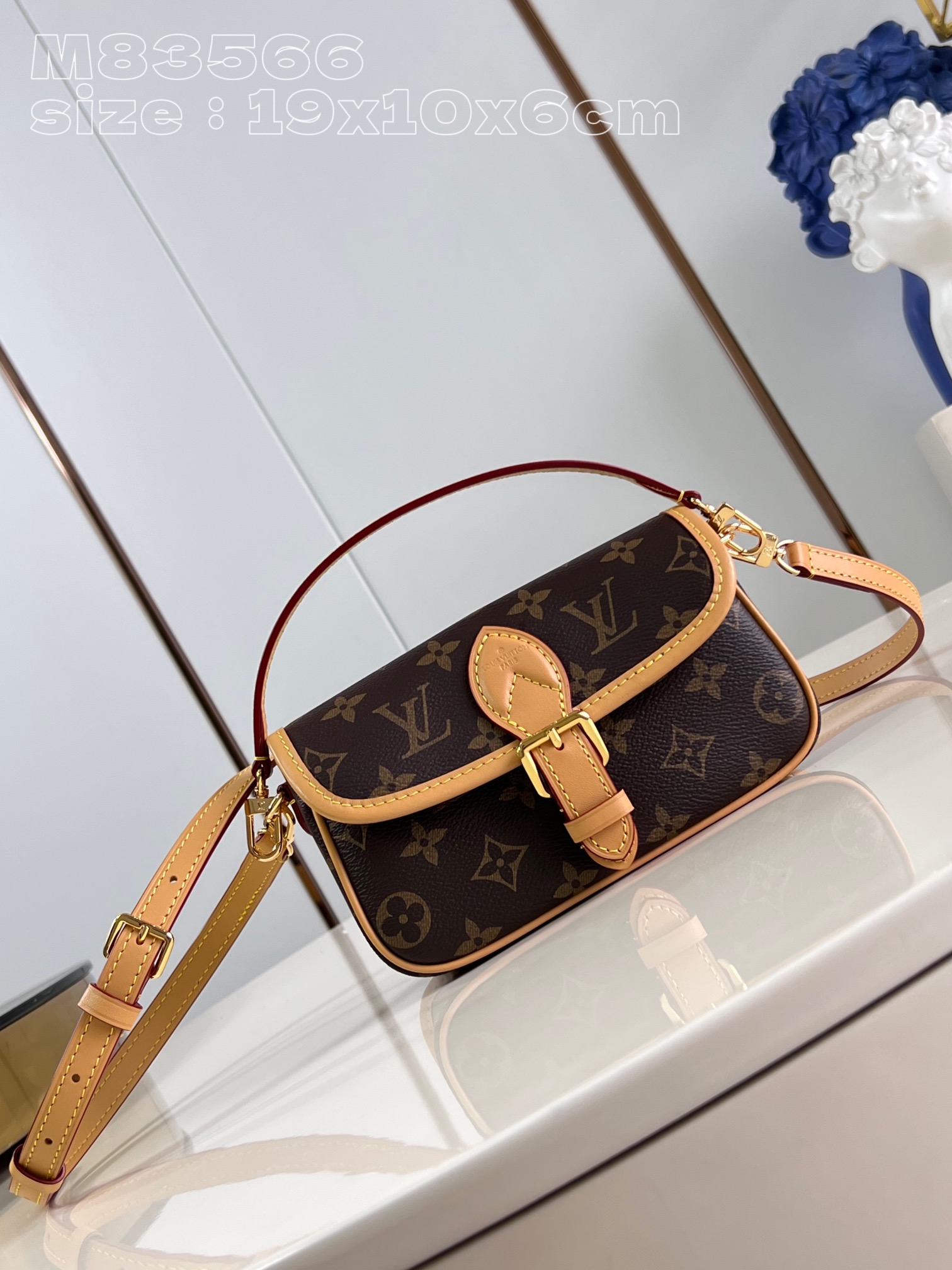 루이비통 Louis Vuitton 나노 다이앤 모노그램 M83298
