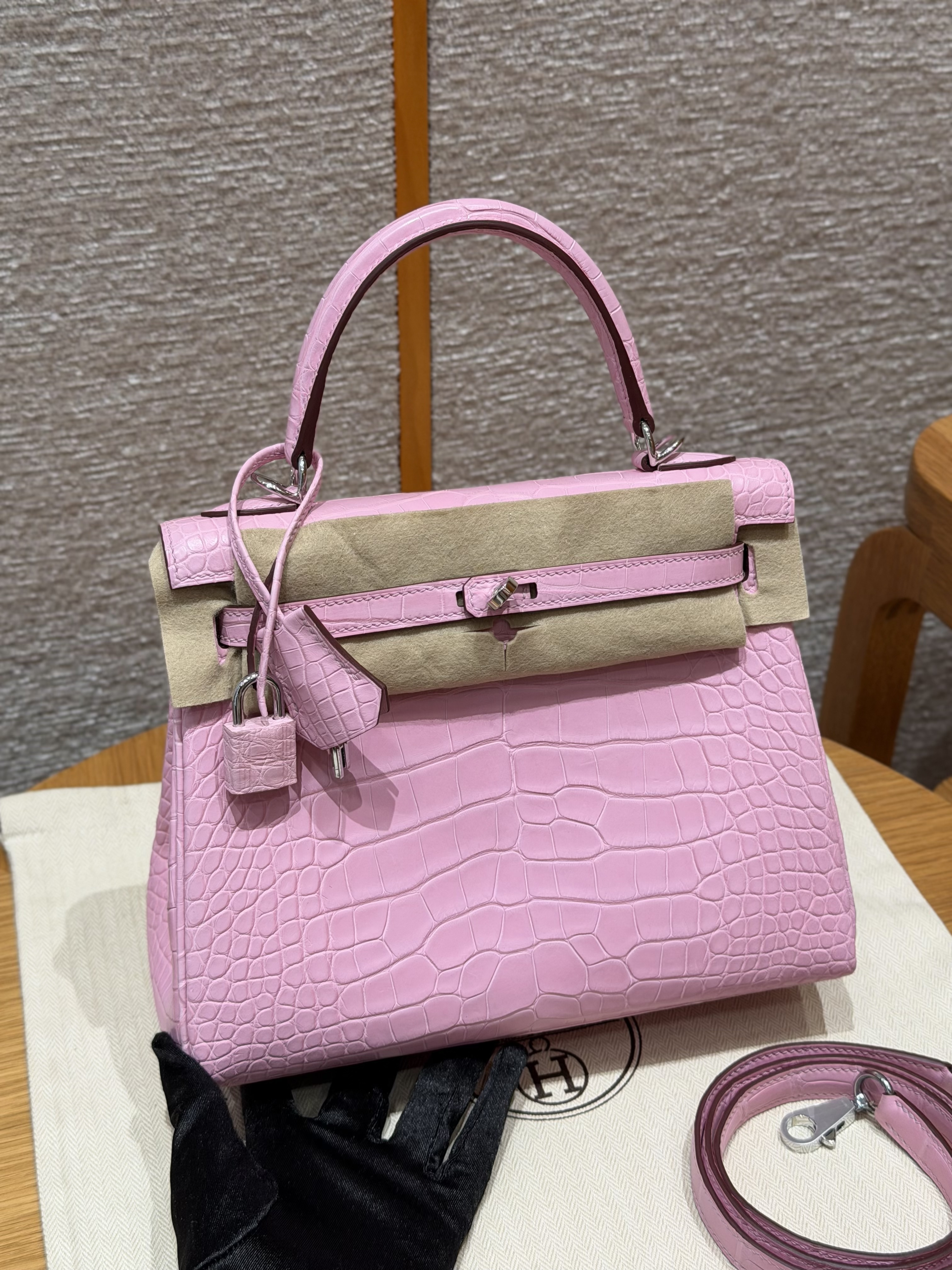 에르메스 Hermes Kelly 25cm Matte Alligator X9 Mauve/silver