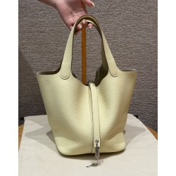 에르메스 Hermes Picotin lock 22cm clemence i8 Jaune Milton/silver