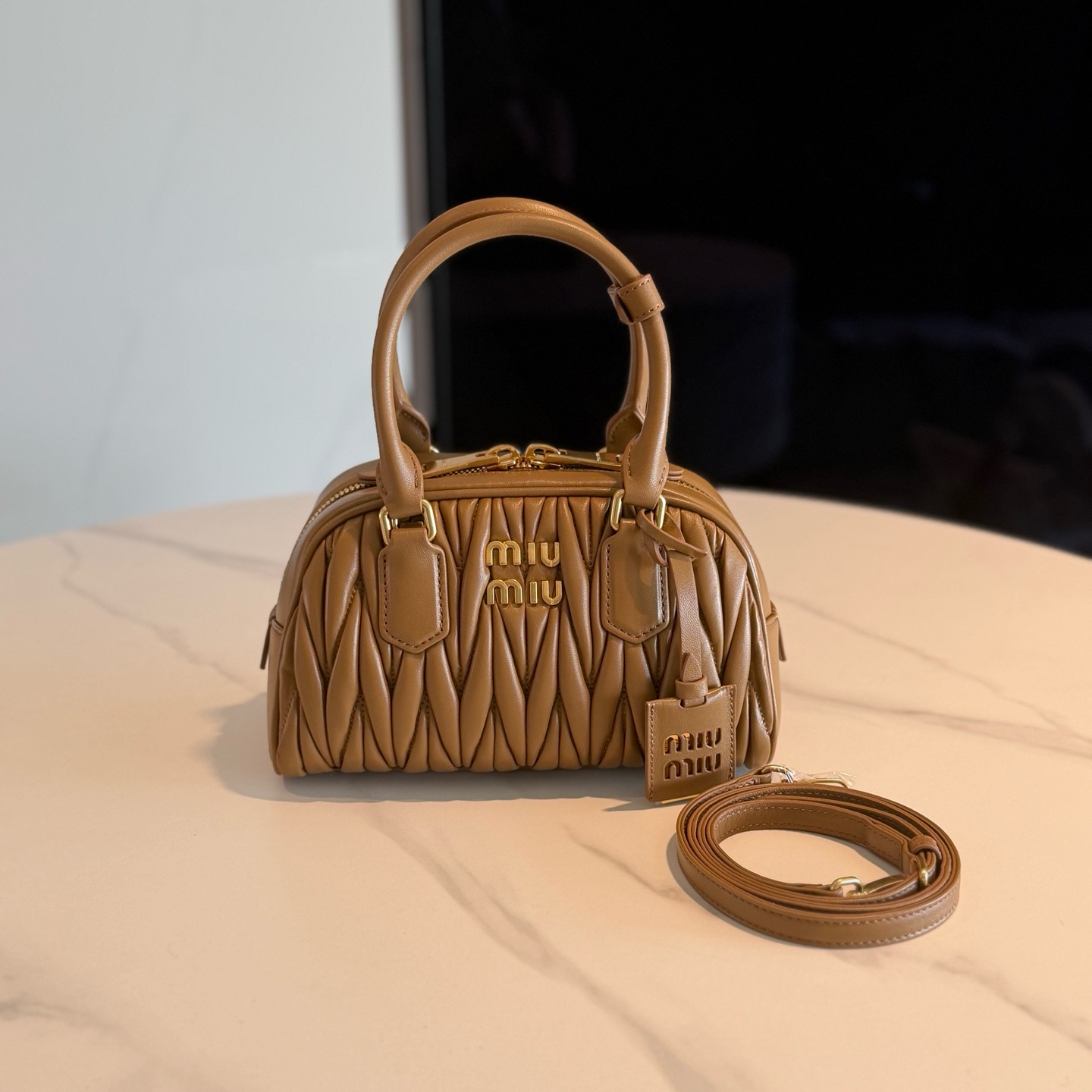미우 미우 Miu Miu 5BB191 Arcadie Materasse Napa Leather Bag Caramel 22cm