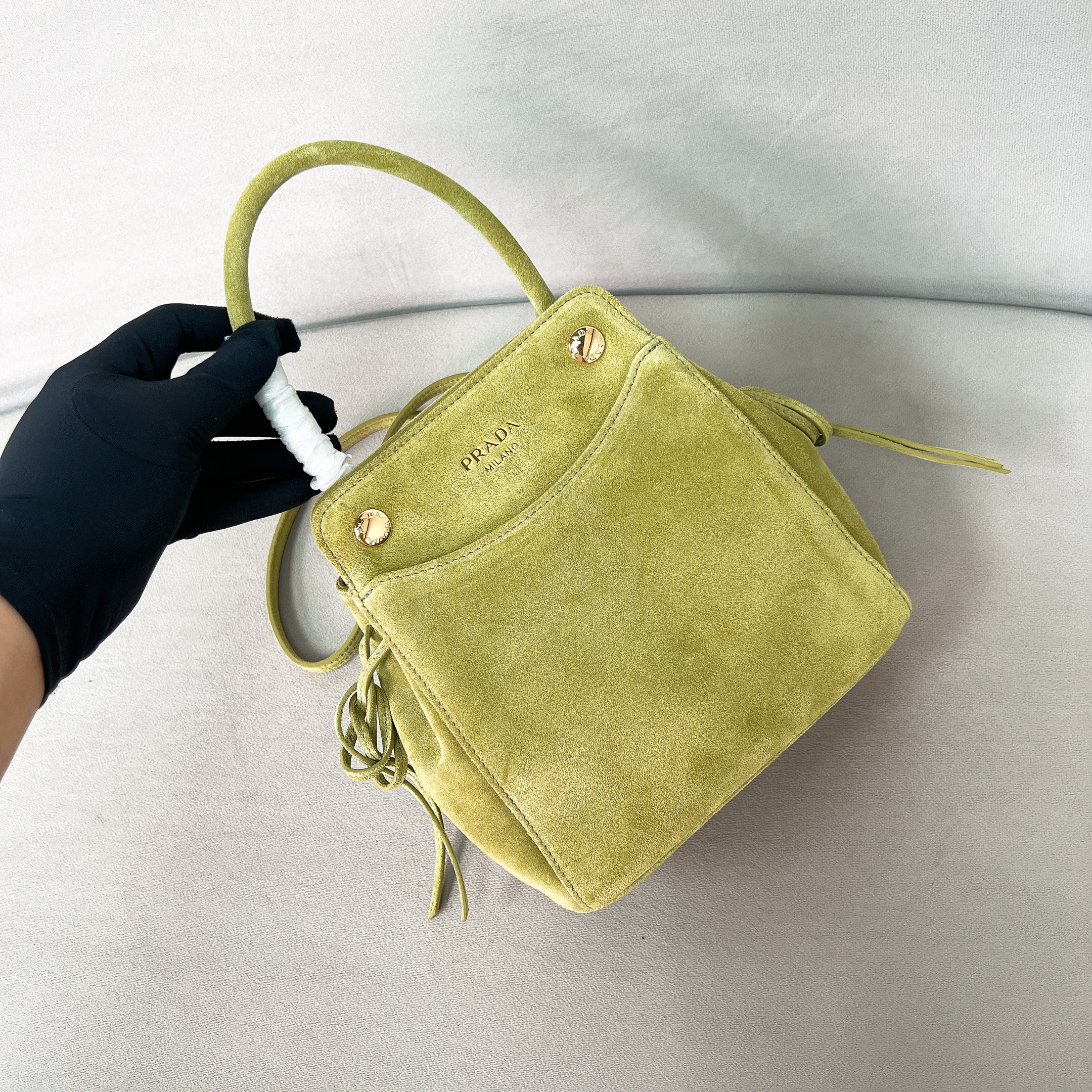 프라다 Prada 1BA496 Carry mini suede handbag Agave 19cm