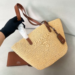프라다 Prada 1BG653 Medium Crochet and Leather Tote Bag Beige Brandy 26CM