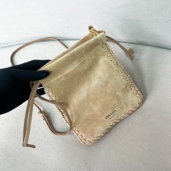 프라다 Prada 1ZT092 Suede Smartphone Case Desert Beige 17.5cm