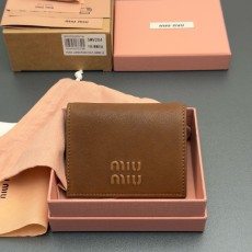 미우 미우 MIU MIU 5MV204 지갑 11.2cm