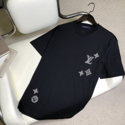 루이비통 Louis Vuitton 반팔 티셔츠 1AK7G5