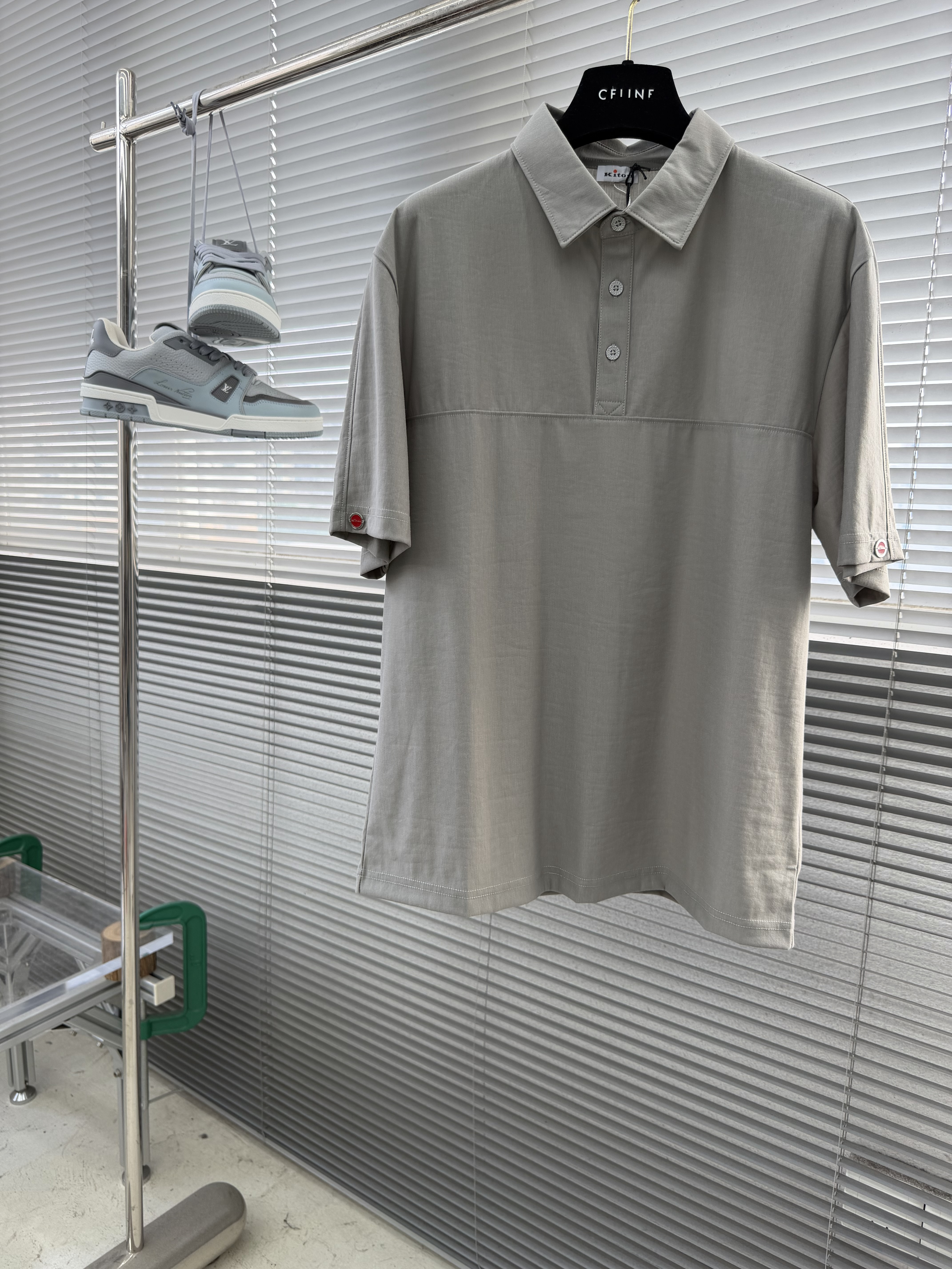 키톤 Kiton 반팔 티셔츠