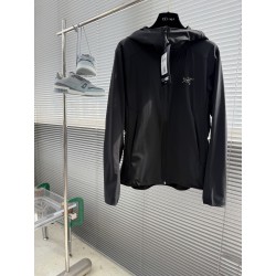 아크테릭스 ARC'TERYX 재킷