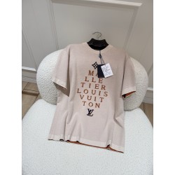 루이비통 Louis Vuitton 반팔 티셔츠 1AK6YP