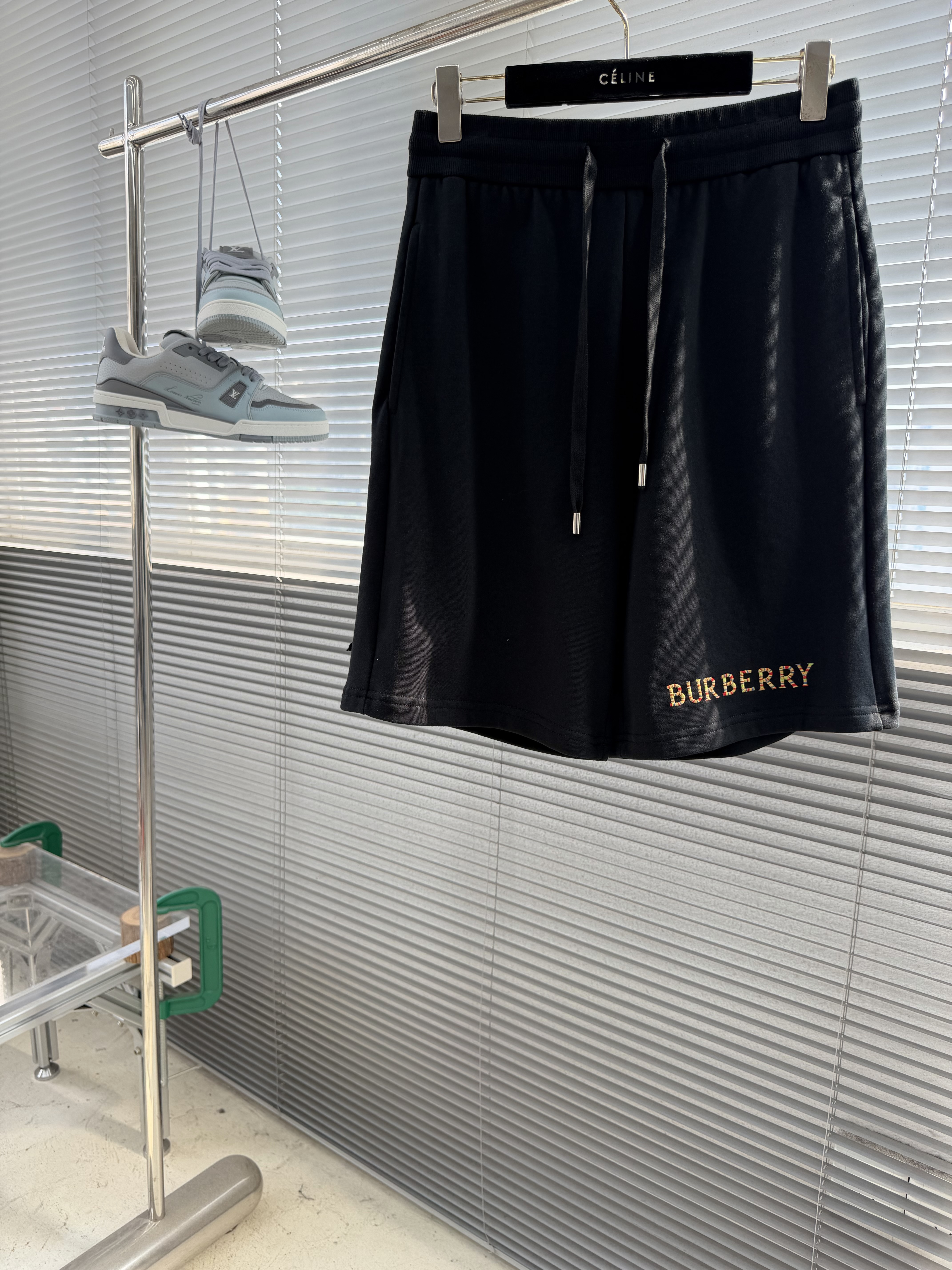 버버리 Burberry 반바지