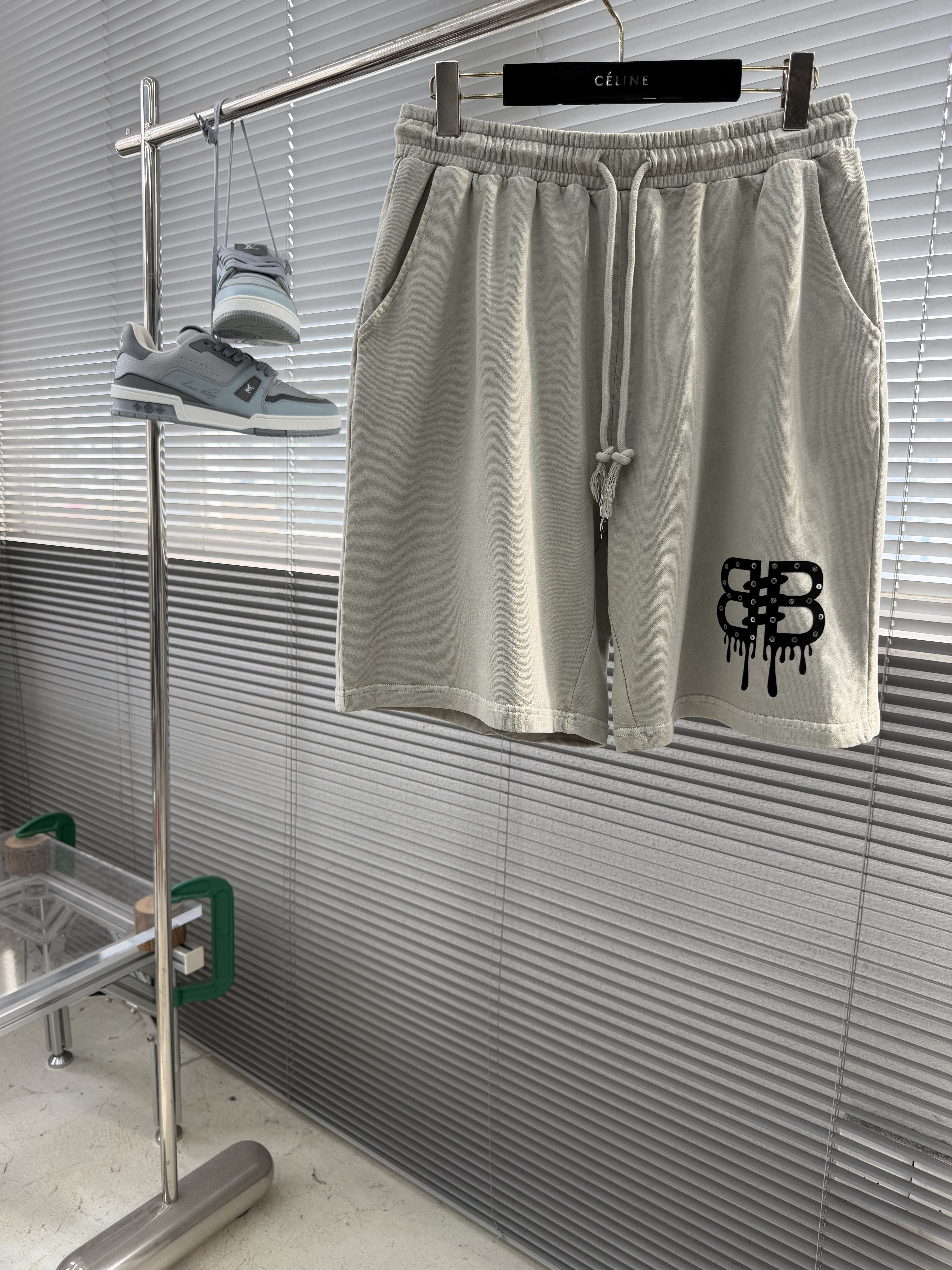 발렌시아가 Balenciaga 반바지