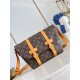 루이비통 Louis Vuitton CHRISTOPHER / M28115 / 32cm