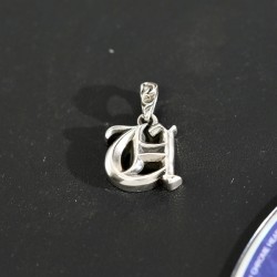 크롬하츠 Chrome Hearts 펜던 트  U
