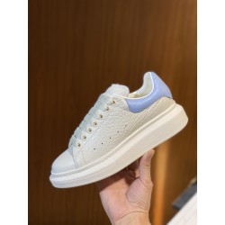 Alexander McQueen 스니커즈