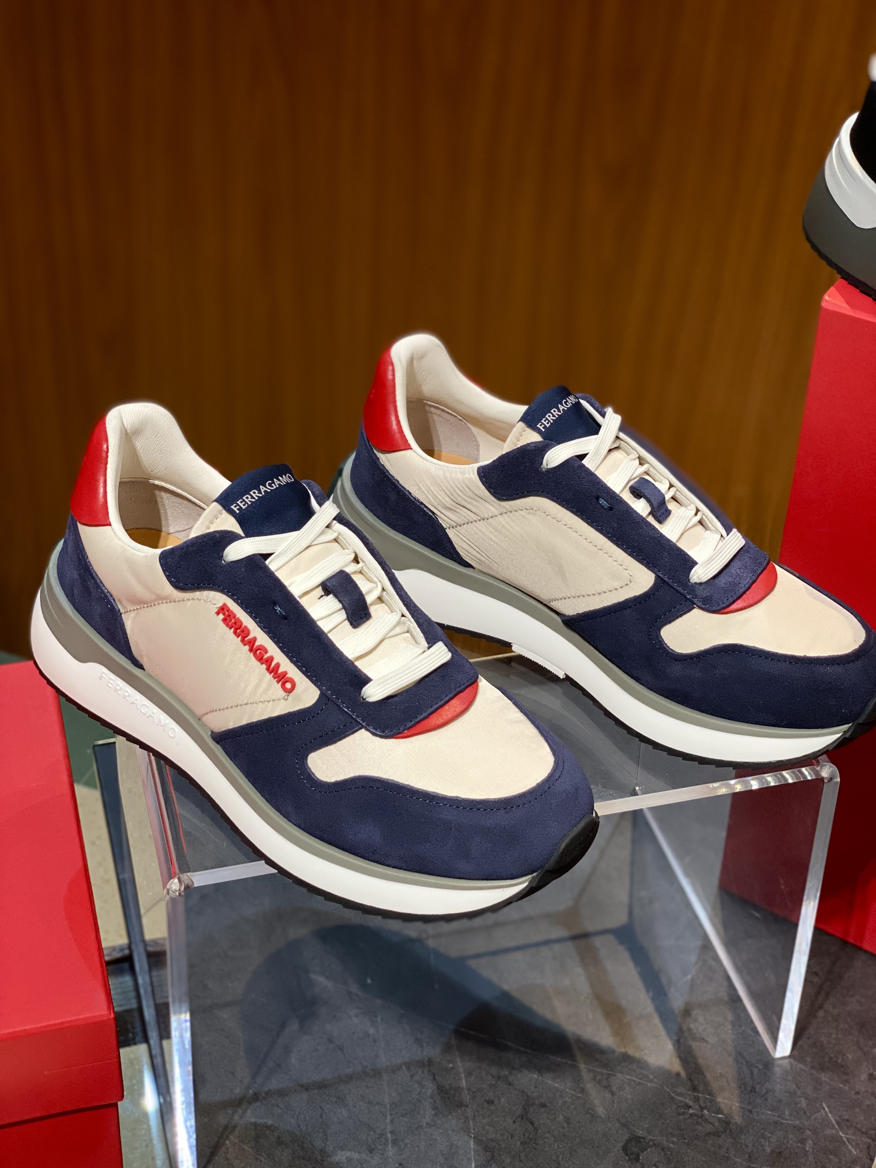 살바토레 페라가모 Salvatore Ferragamo 스니커즈