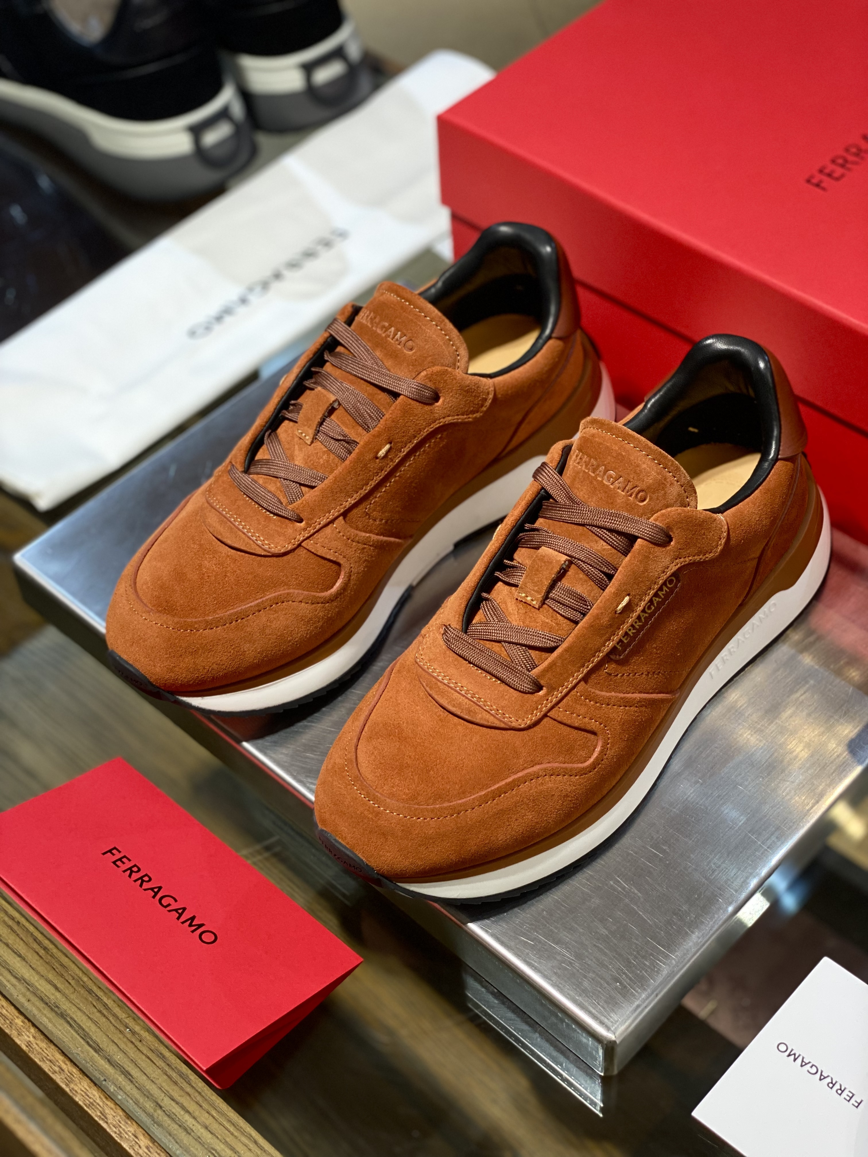 살바토레 페라가모 Salvatore Ferragamo 스니커즈