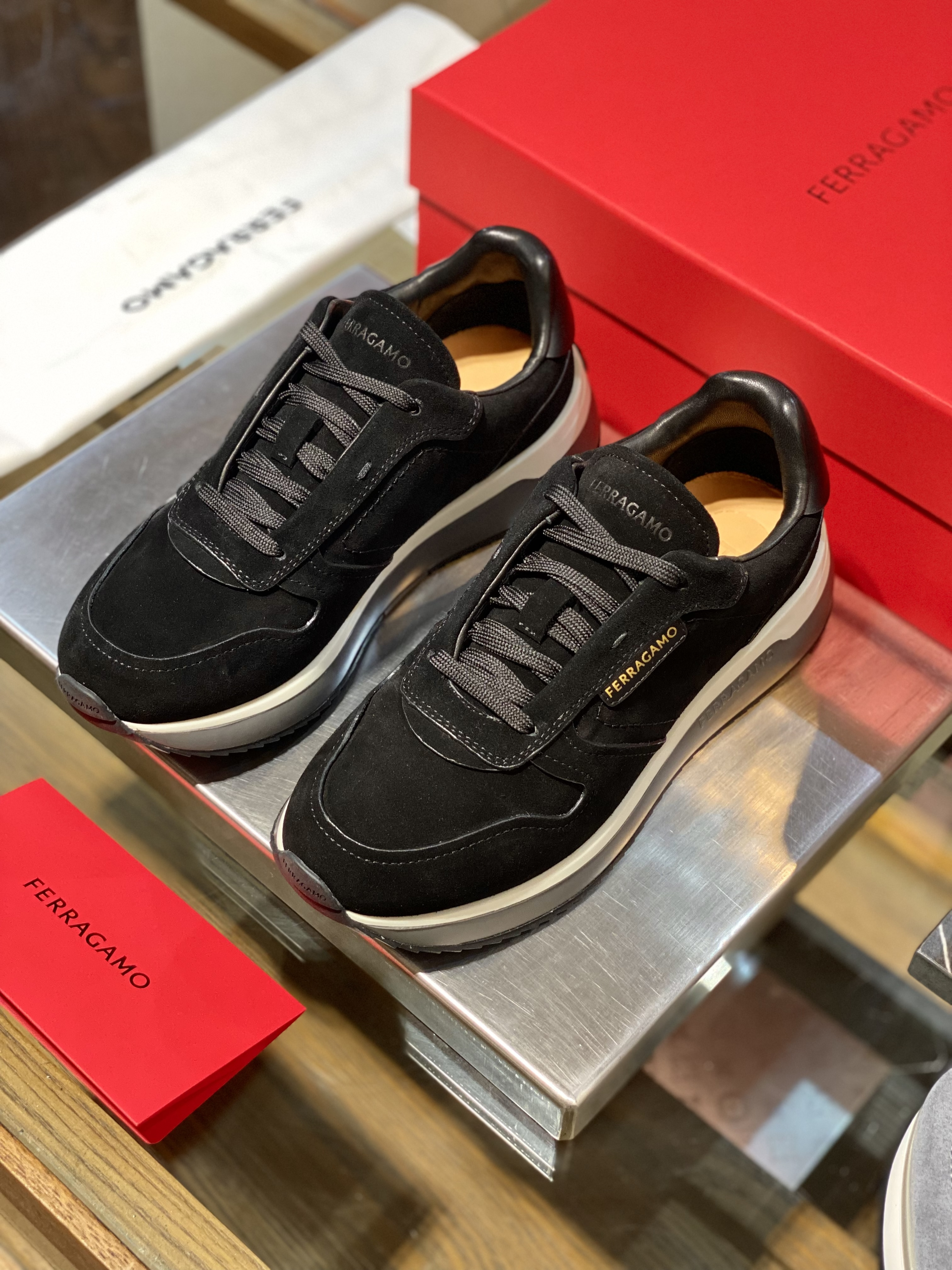 살바토레 페라가모 Salvatore Ferragamo 스니커즈