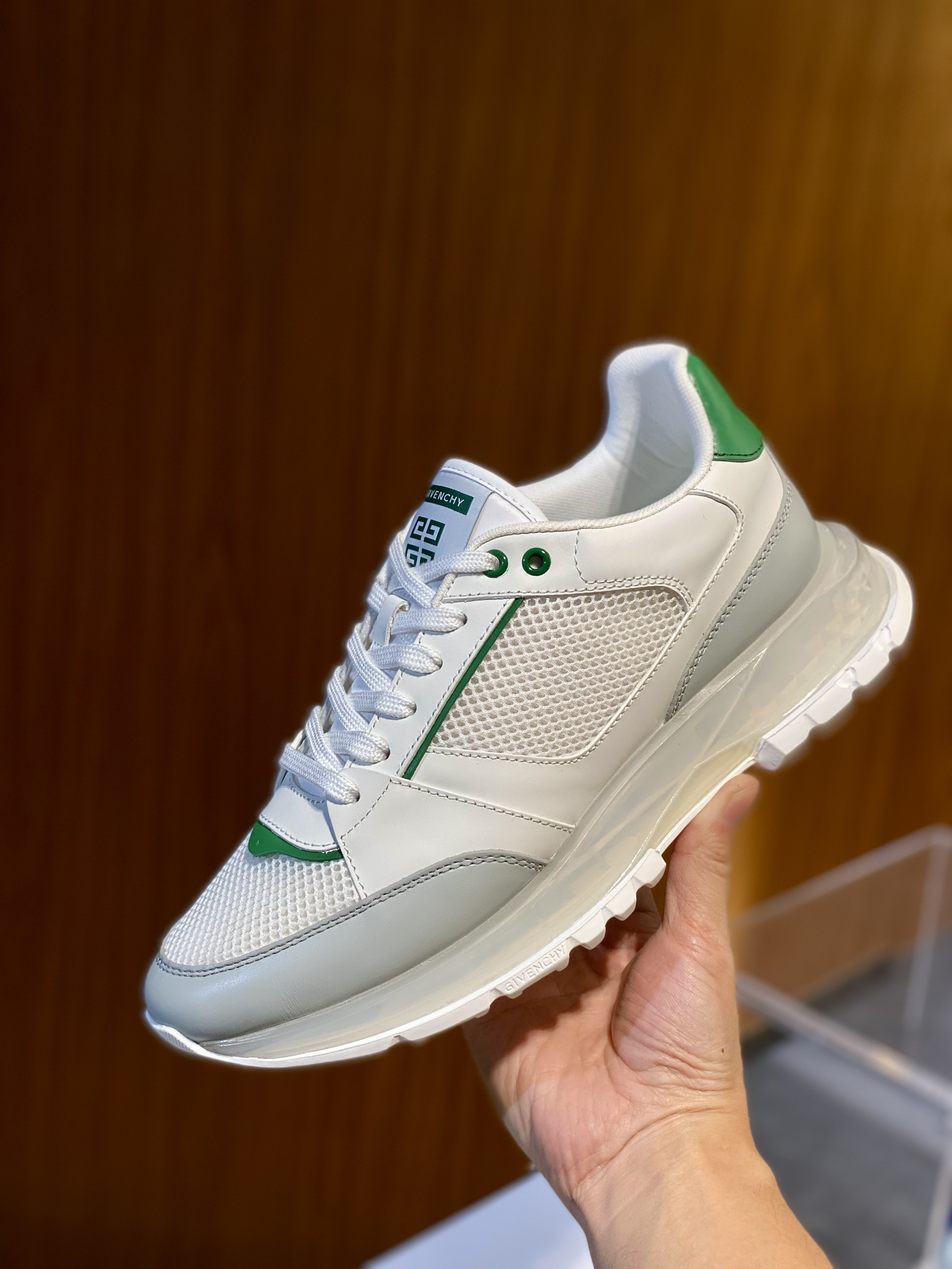 지방시 Givenchy Trainers 스니커즈