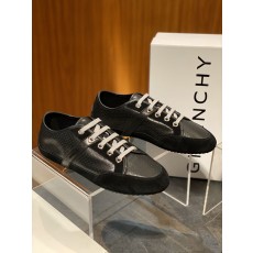 지방시 Givenchy x Slim Sneakers 스니커즈