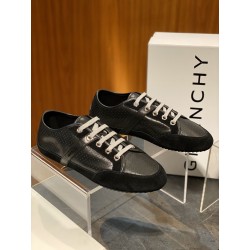 지방시 Givenchy x Slim Sneakers 스니커즈