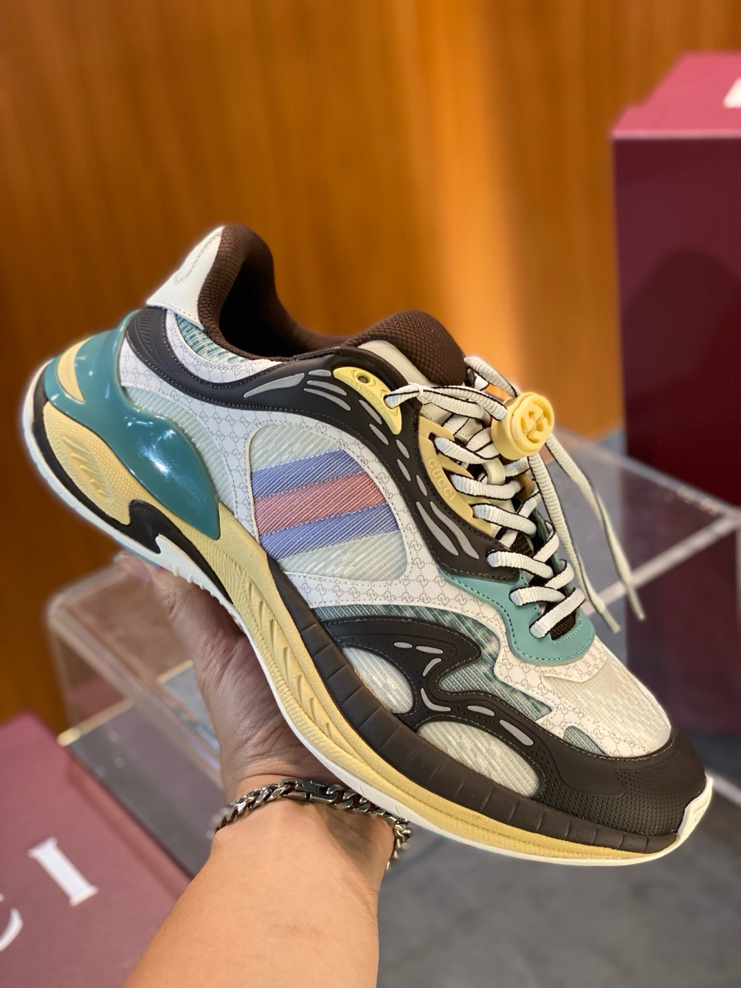 구찌 Gucci 2.0 스니커즈