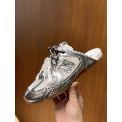 미우 미우 Miu Miu x New Balance 530 SL Deco Calf Leather Mules