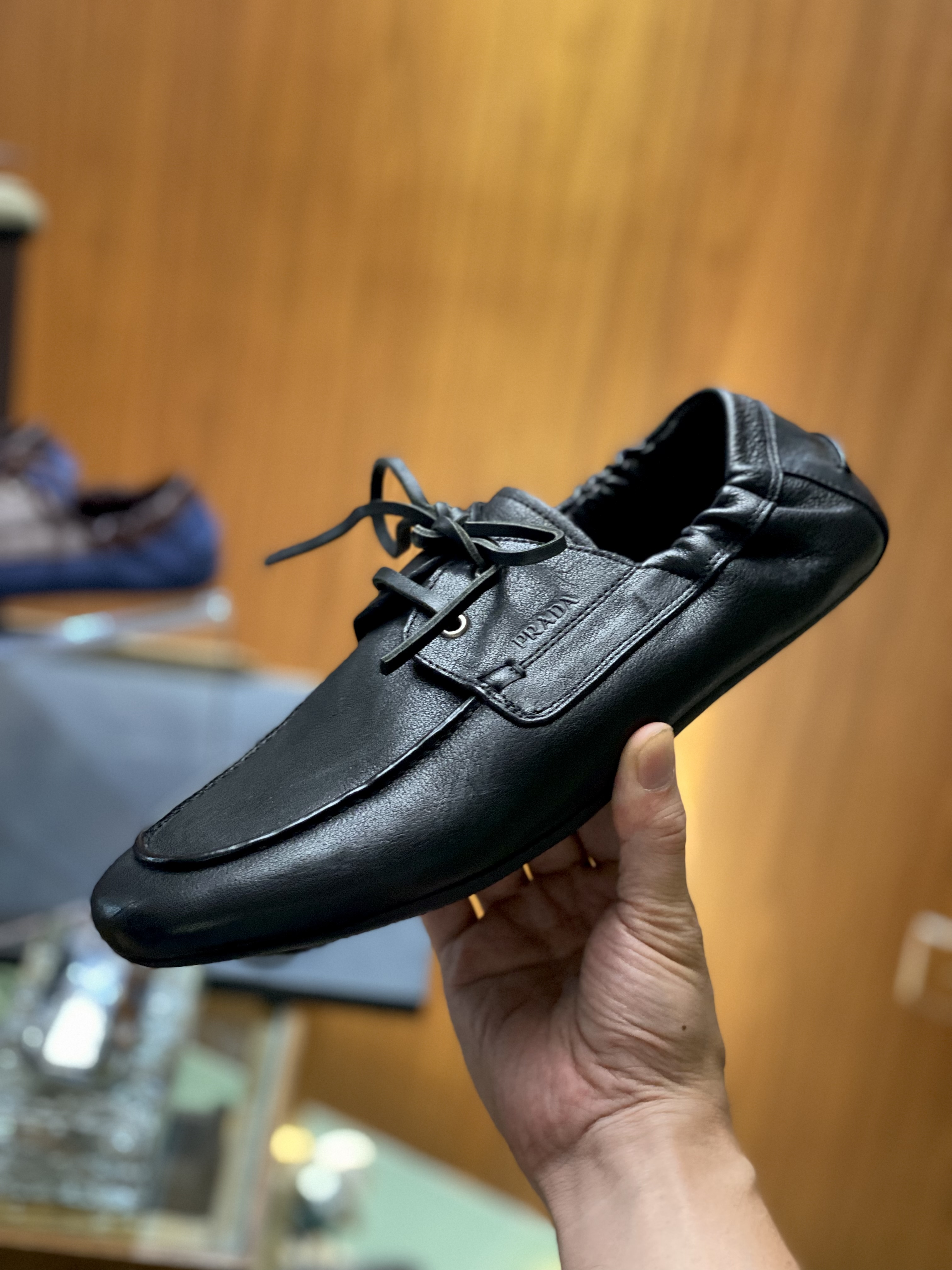 프라다 Prada 로퍼
