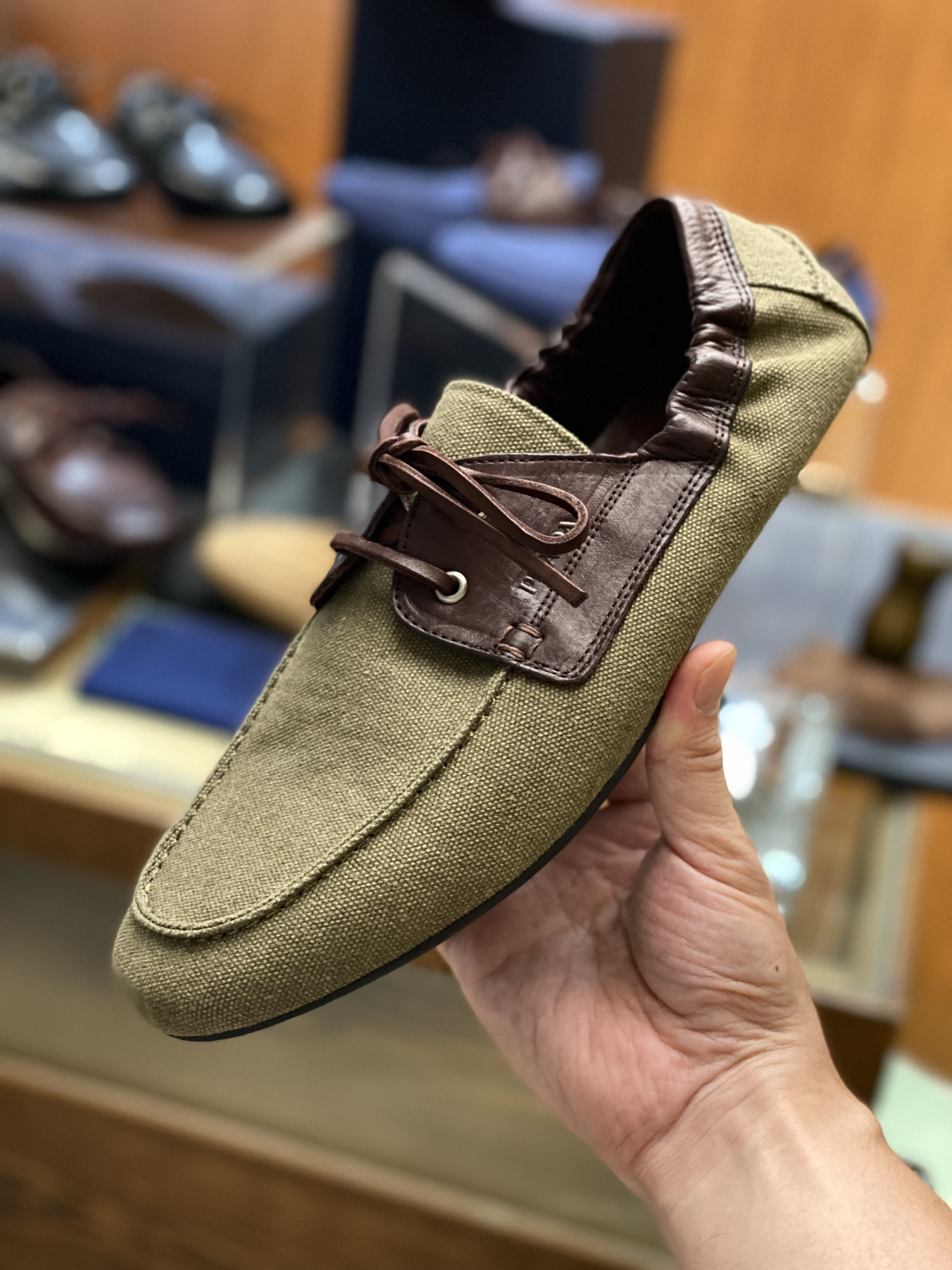 프라다 Prada 로퍼