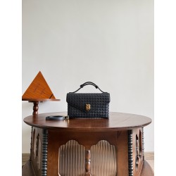 보테가 베네타 Bottega Veneta 817191 Knot Lock 16CM