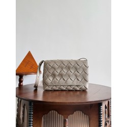 보테가 베네타 Bottega Veneta 815796 Diago 32cm