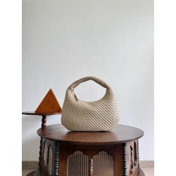 보테가베네타 Bottega Veneta 856737 Veneta 베네타 44cm